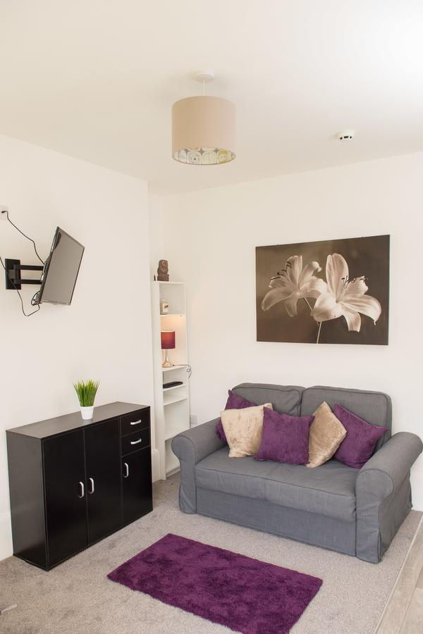 Moseley Mews Village Suites - Purple Birmingham Eksteriør bilde